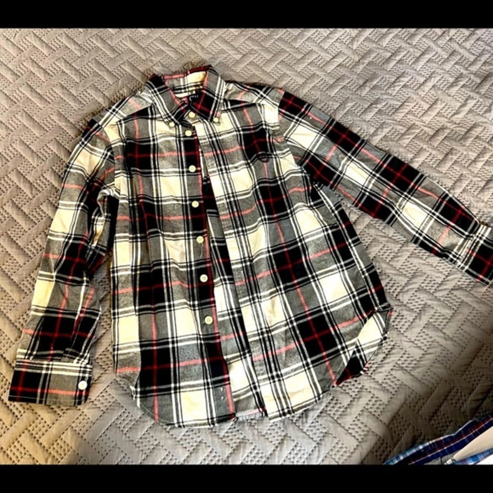 Chaps Button Down Shirt​​​​